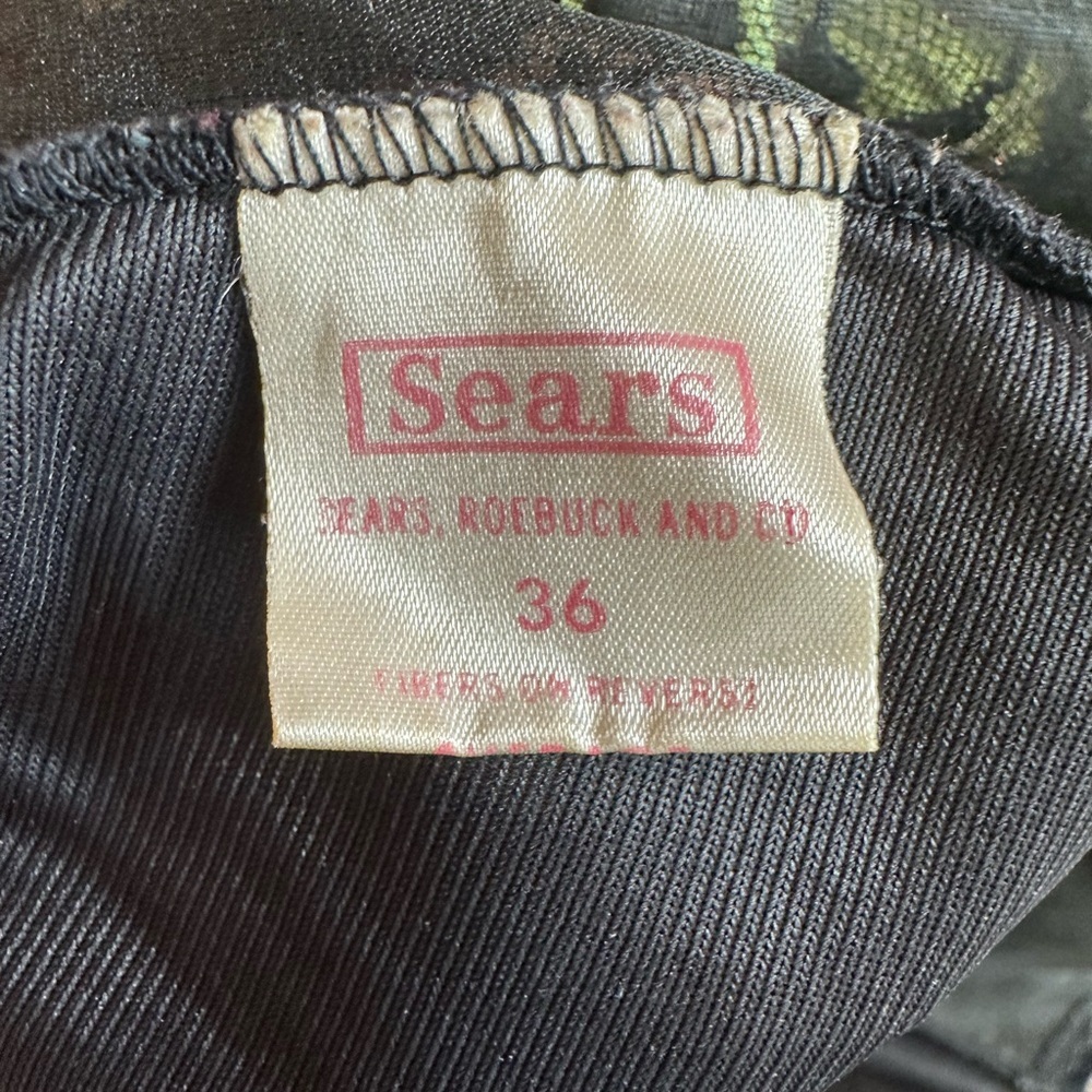 Vintage 70’s/80’s Sears Brand Black Lace Chemise Size 36 (s/m) - Picture 2 of 7